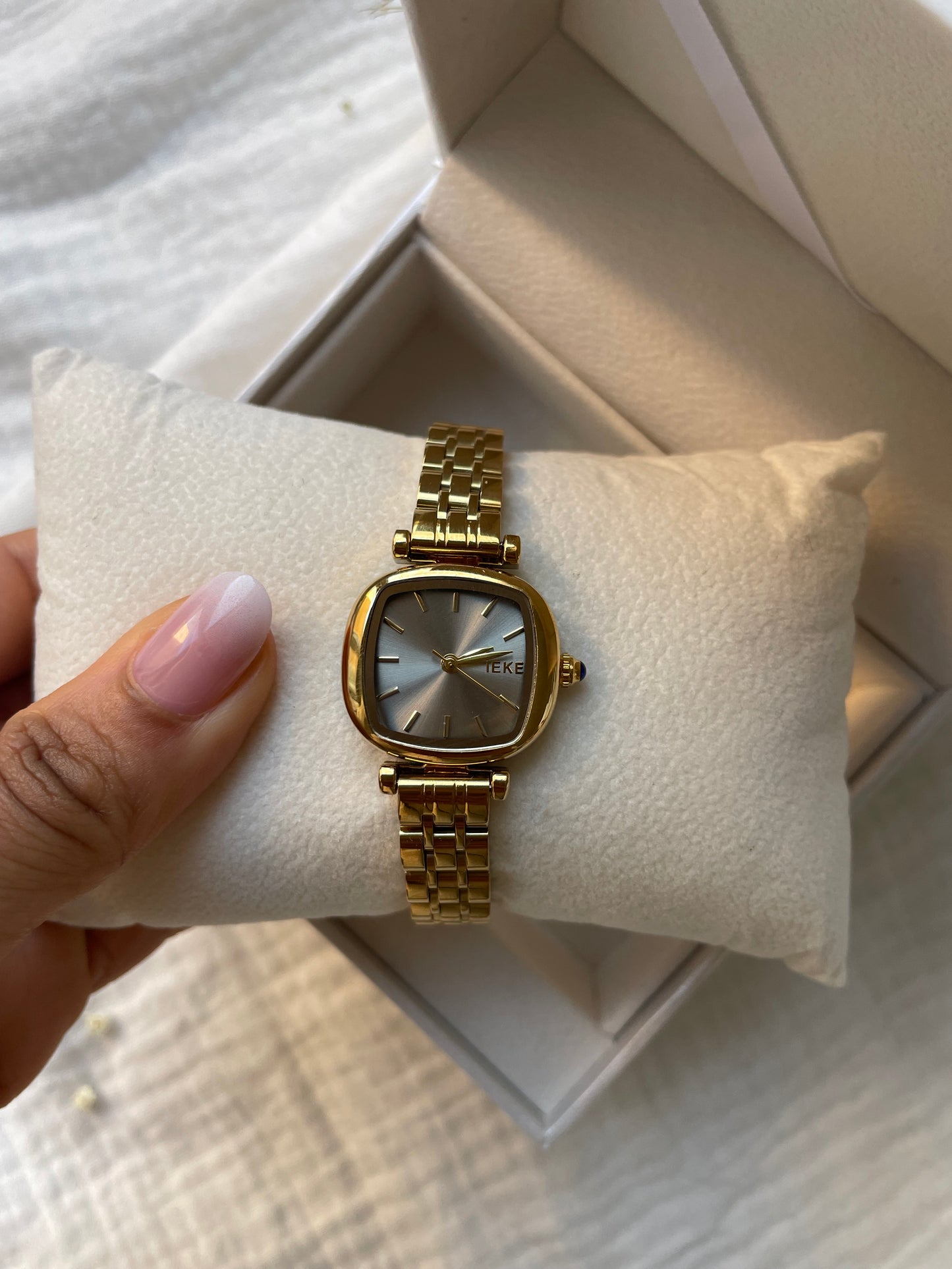 MONTRE ZÉLIA