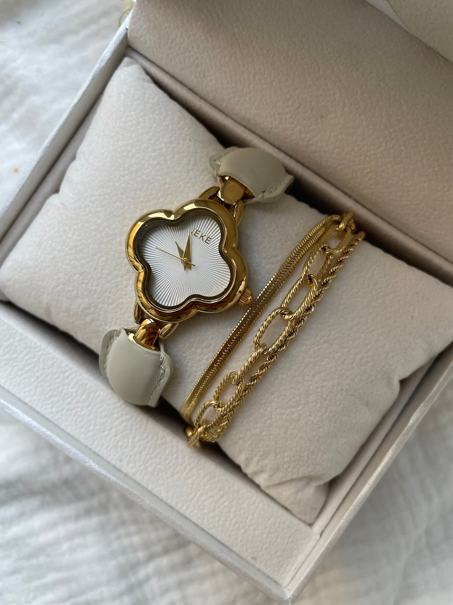MONTRES CLOÉ