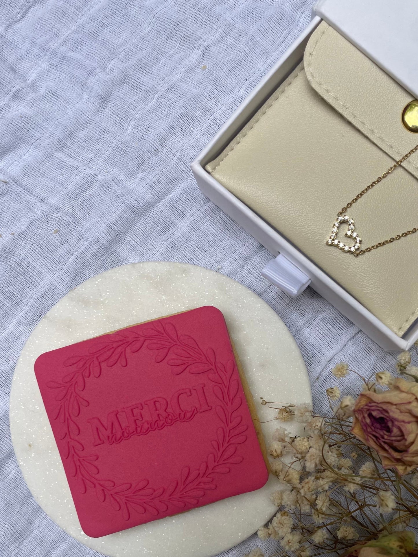 COFFRET MAÎTRE(SSES)-NOUNOU #2
