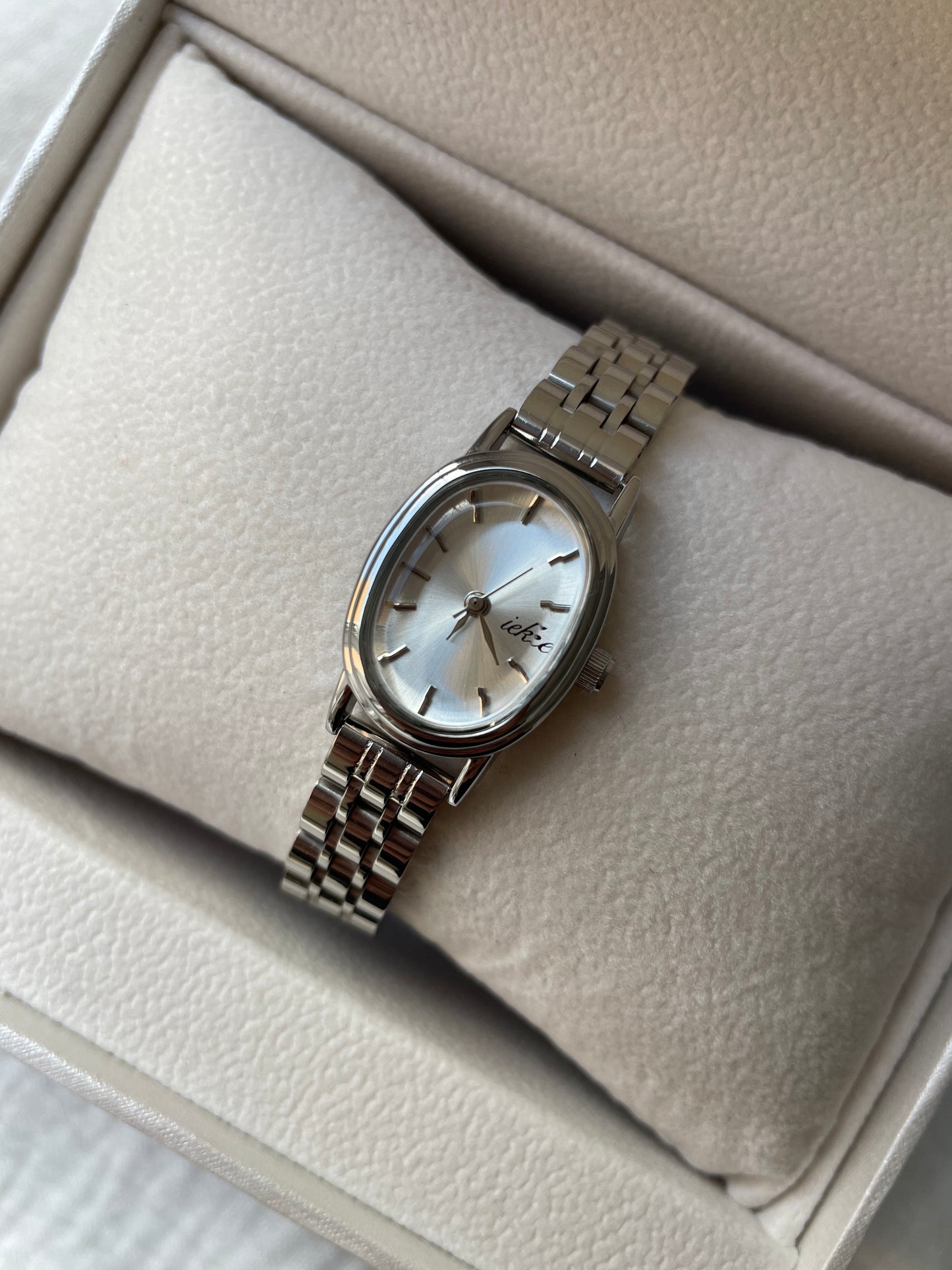MONTRES MINI OVALE ÉLISE